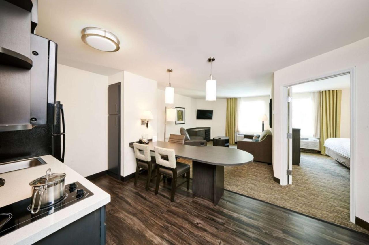 Sonesta Simply Suites Philadelphia Маунт-Лорел Екстер'єр фото